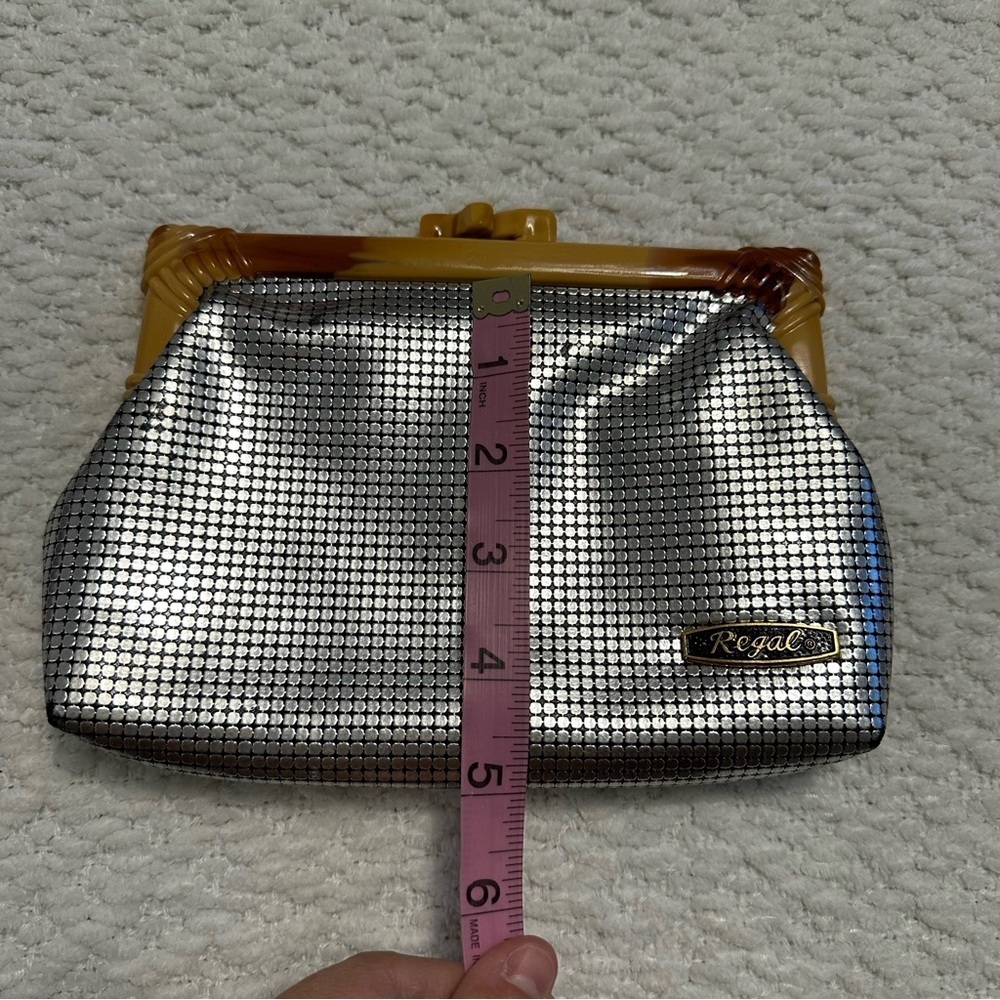 Vintage Regal Clutch and Coin Purse Set Silver Tone Mesh Print Vinyl - Picture 13 of 15